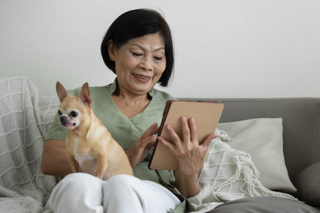 woman with elderly dog